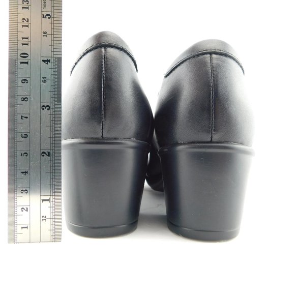 Unworn CLARKS Cushion Black Leather Mary Jane Block Heel Pumps  9.5 / 41 - Picture 6 of 9
